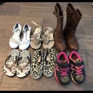 Girls shoe lot size 9